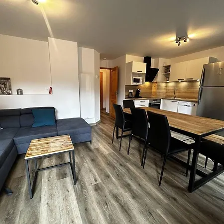 Holiday home Cosy 8 Pers A Plagne Soleil Avec Wifi - Fr-1-351-83